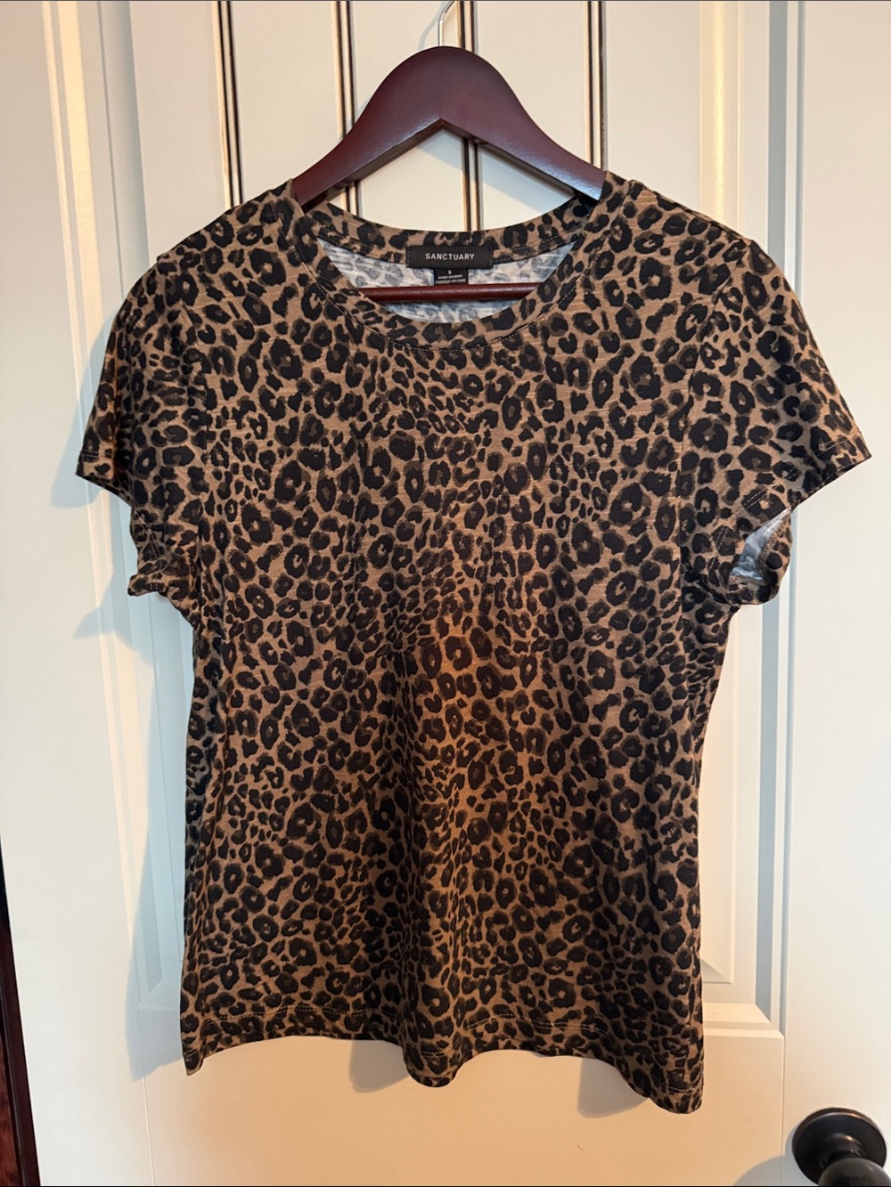 Sanctuary Leopard Print Short Sleeve Tee - Brown, Black.  Excellent Condition.